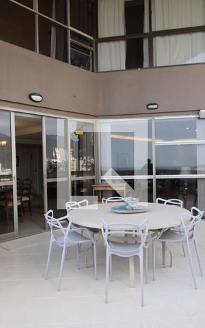 Apartamento à venda com 310m², 4 quartos e 3 vagasVaranda