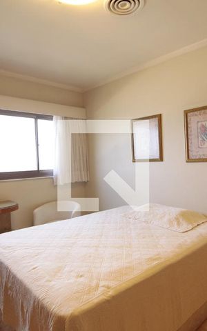Apartamento à venda com 310m², 4 quartos e 3 vagasQuarto 2