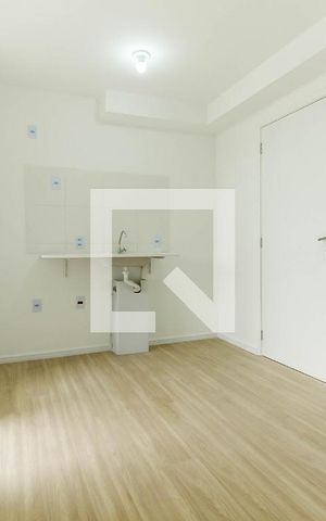Apartamento para alugar com 30m², 2 quartos e sem vaga Apartamento para alugar com 30m², 2 quartos e sem vagaSala