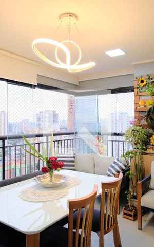 Apartamento à venda com 85m², 3 quartos e 3 vagasVaranda