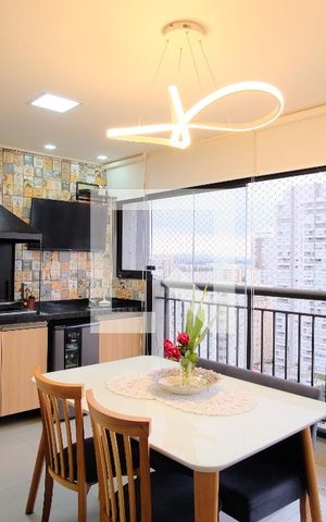 Apartamento à venda com 85m², 3 quartos e 3 vagasVaranda