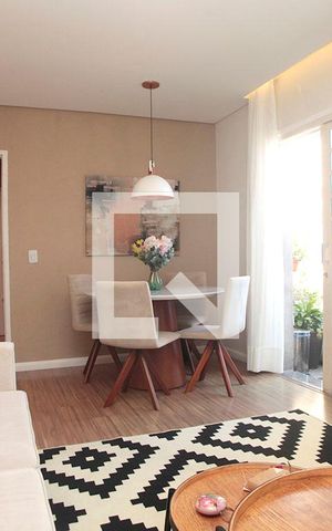 Apartamento à venda com 87m², 2 quartos e sem vagaSala