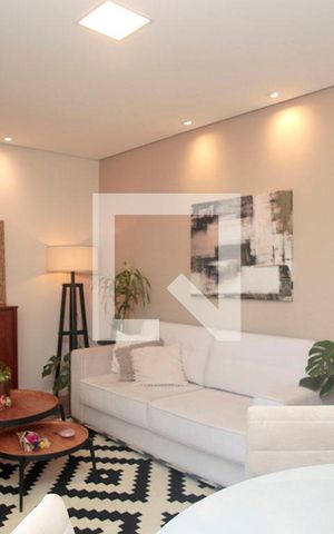 Apartamento à venda com 87m², 2 quartos e sem vagaSala