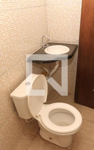 Casa para alugar com 45m², 2 quartos e 1 vagaBanheiro