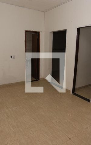 Casa para alugar com 45m², 2 quartos e 1 vagaSala 