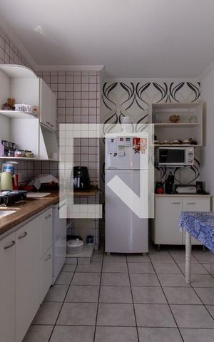 Casa à venda com 257m², 5 quartos e 4 vagasCozinha