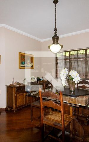 Casa à venda com 257m², 5 quartos e 4 vagasSala de Jantar