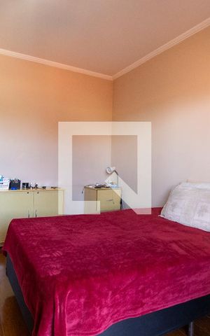 Casa à venda com 257m², 5 quartos e 4 vagasQuarto 4