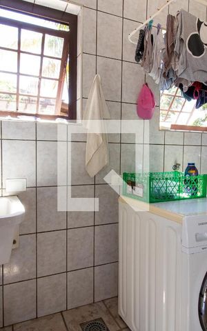 Casa à venda com 257m², 5 quartos e 4 vagasÁrea de Serviço
