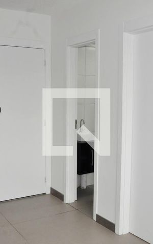 Apartamento à venda com 36m², 2 quartos e sem vaga Apartamento à venda com 36m², 2 quartos e sem vaga Sala