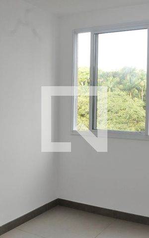 Apartamento à venda com 36m², 2 quartos e sem vaga Apartamento à venda com 36m², 2 quartos e sem vagaSala