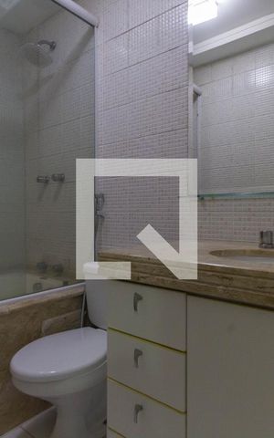 Apartamento à venda com 115m², 2 quartos e 2 vagasBanheiro da Suíte 1