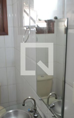 Casa de condomínio à venda com 75m², 3 quartos e 1 vaga Casa de condomínio à venda com 75m², 3 quartos e 1 vagaLavabo