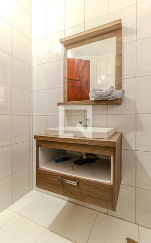 Apartamento à venda com 63m², 2 quartos e sem vagaBanheiro da Suíte