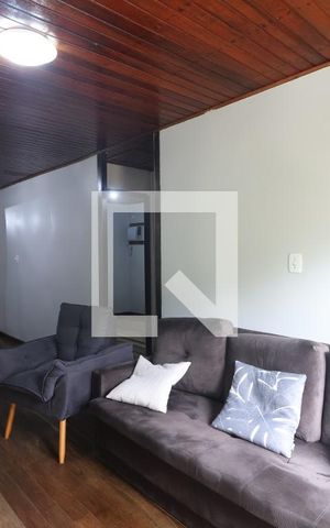 Casa à venda com 88m², 2 quartos e 1 vagaSala