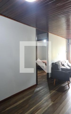 Casa à venda com 88m², 2 quartos e 1 vagaSala
