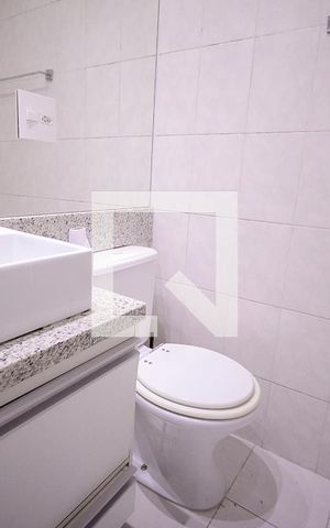 Apartamento à venda com 69m², 3 quartos e sem vaga Apartamento à venda com 69m², 3 quartos e sem vagaBanheiro da Suite
