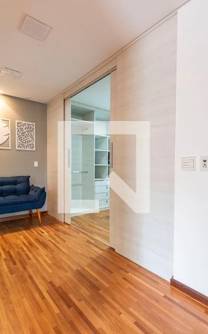 Casa de condomínio à venda com 404m², 3 quartos e 6 vagas Casa de condomínio à venda com 404m², 3 quartos e 6 vagasQuarto 3