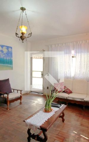 Casa à venda com 396m², 3 quartos e 10 vagasSala 