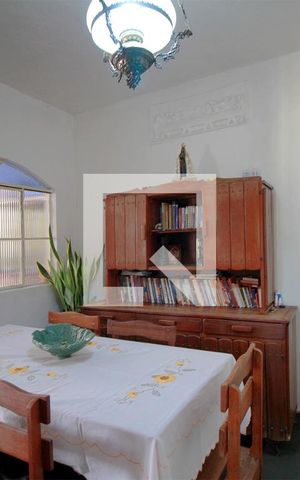 Casa à venda com 396m², 3 quartos e 10 vagasSala 