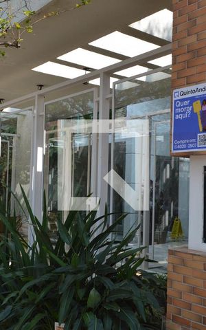 Apartamento à venda com 169m², 3 quartos e 3 vagasFachada + Plaquinha