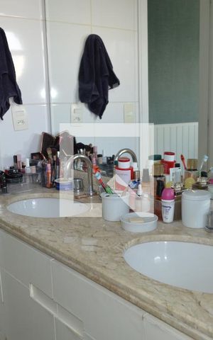 Apartamento à venda com 169m², 3 quartos e 3 vagasBanheiro da Suíte 3