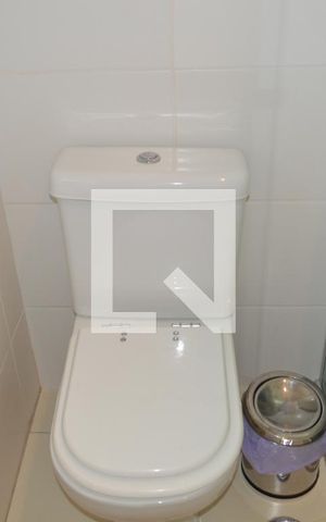 Apartamento à venda com 169m², 3 quartos e 3 vagasBanheiro da Suíte 2