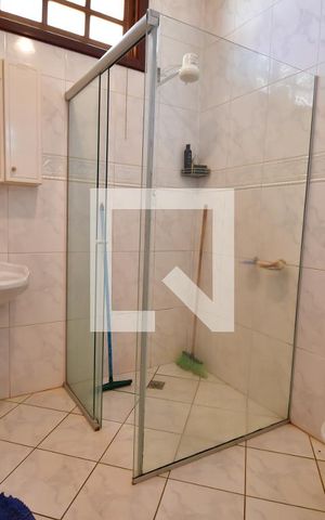 Casa à venda com 420m², 5 quartos e 3 vagasBanheiro 2