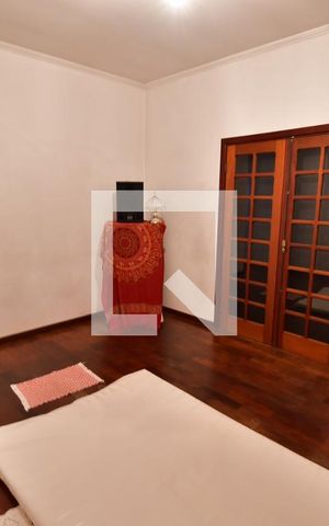 Casa à venda com 420m², 5 quartos e 3 vagasQuarto 4 - Suíte