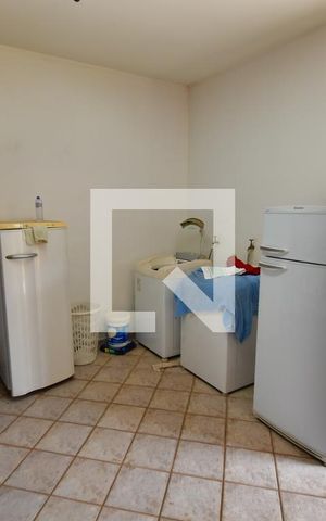 Casa à venda com 420m², 5 quartos e 3 vagasQuarto de Serviço 1