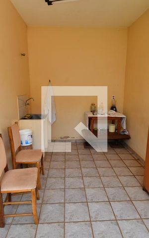 Casa à venda com 420m², 5 quartos e 3 vagasÁrea de Serviço 2