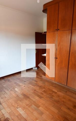 Casa à venda com 420m², 5 quartos e 3 vagasQuarto 2