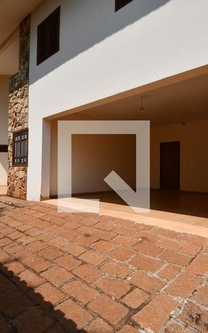 Casa à venda com 420m², 5 quartos e 3 vagasGaragem