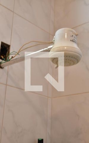 Casa à venda com 420m², 5 quartos e 3 vagasBanheiro 2