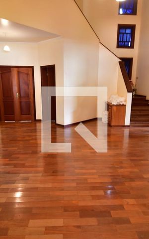 Casa à venda com 420m², 5 quartos e 3 vagasSala 1