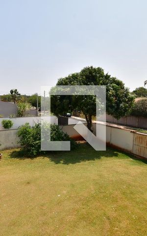 Casa à venda com 420m², 5 quartos e 3 vagasQuarto 3 - Suíte Vista