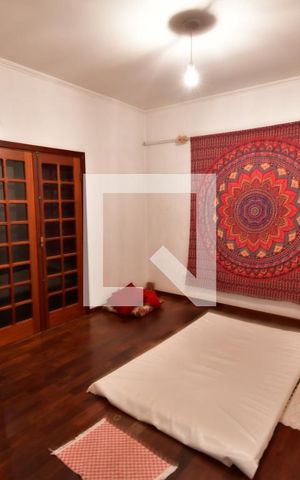 Casa à venda com 420m², 5 quartos e 3 vagasQuarto 4 - Suíte