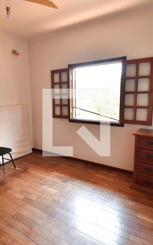 Casa à venda com 420m², 5 quartos e 3 vagasQuarto 2