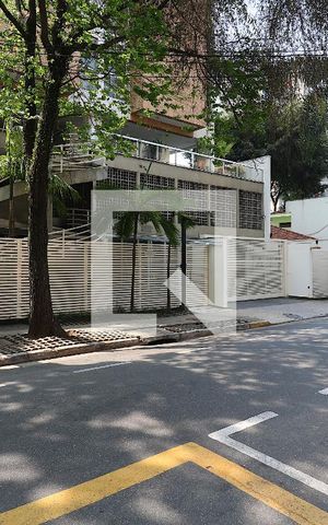Apartamento à venda com 131m², 3 quartos e 3 vagasFachada