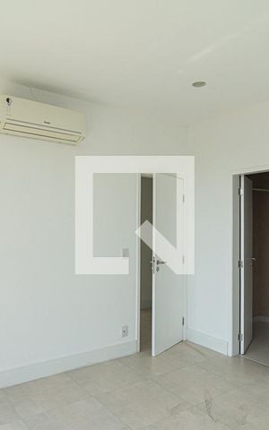 Casa à venda com 436m², 4 quartos e 2 vagasQuarto 3