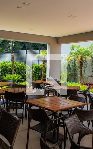 Apartamento à venda com 56m², 2 quartos e 1 vaga Apartamento à venda com 56m², 2 quartos e 1 vagaÁREA COMUM - CHURRASQUEIRA