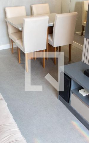 Apartamento à venda com 56m², 2 quartos e 1 vaga Apartamento à venda com 56m², 2 quartos e 1 vagaSALA