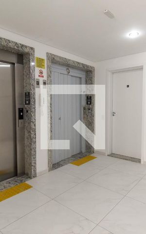 Apartamento à venda com 50m², 2 quartos e 1 vaga Apartamento à venda com 50m², 2 quartos e 1 vagaElevador