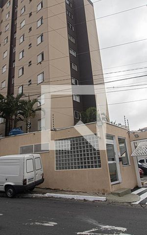 Apartamento para alugar com 45m², 2 quartos e 1 vaga Apartamento para alugar com 45m², 2 quartos e 1 vagafachada