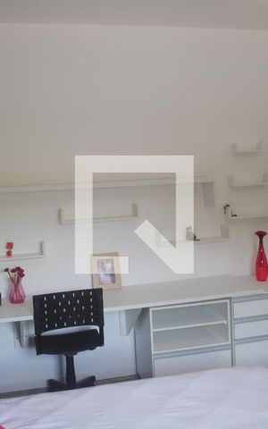 Casa de condomínio para alugar com 420m², 5 quartos e 3 vagasQuarto 1