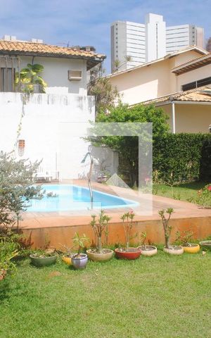 Casa de condomínio para alugar com 420m², 5 quartos e 3 vagasÁrea comum - Piscina