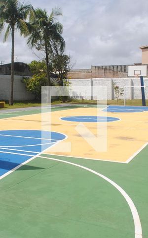 Casa de condomínio para alugar com 420m², 5 quartos e 3 vagasQuadra Esportiva