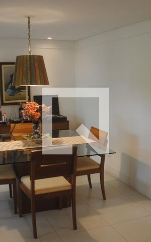 Casa de condomínio para alugar com 420m², 5 quartos e 3 vagasSala de Jantar