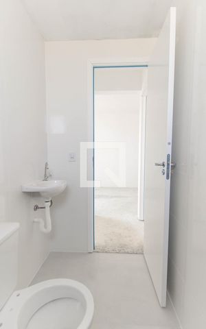 Apartamento à venda com 50m², 2 quartos e 1 vaga Apartamento à venda com 50m², 2 quartos e 1 vagaBanheiro
