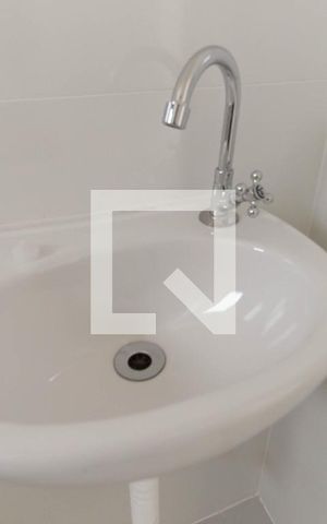 Apartamento à venda com 50m², 2 quartos e 1 vaga Apartamento à venda com 50m², 2 quartos e 1 vagaBanheiro
